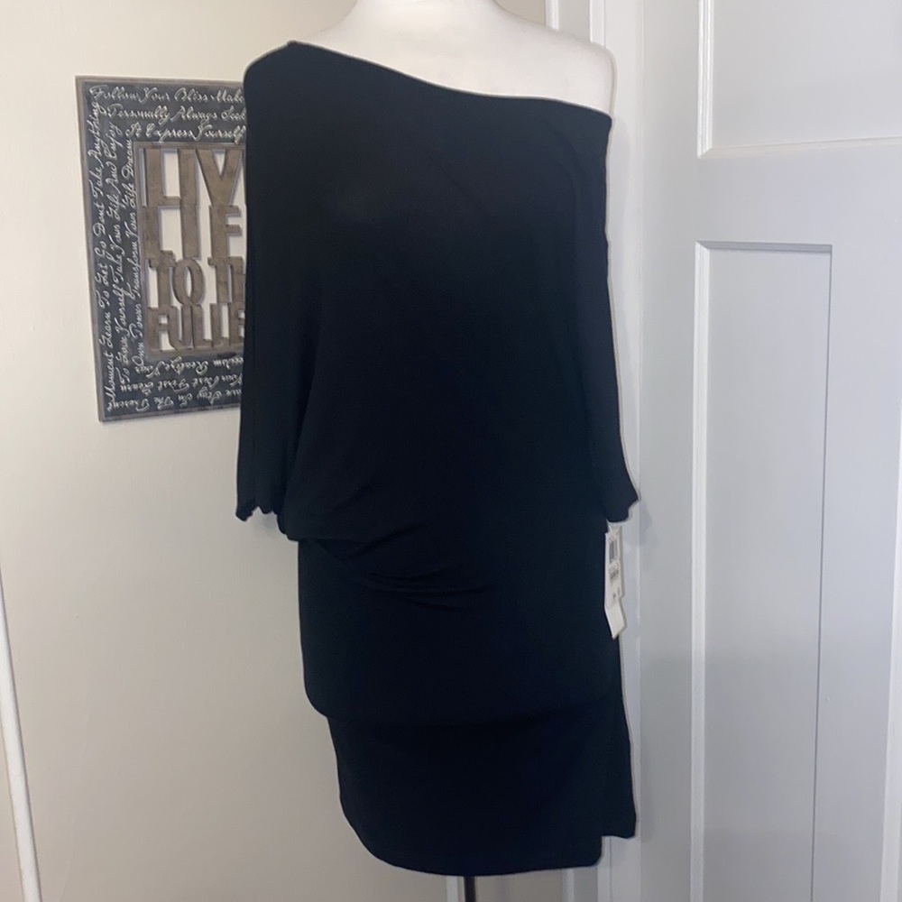 NWT French Connection SEXY 🔥 Off-Shoulder Asymmetrical Dress S/M $275